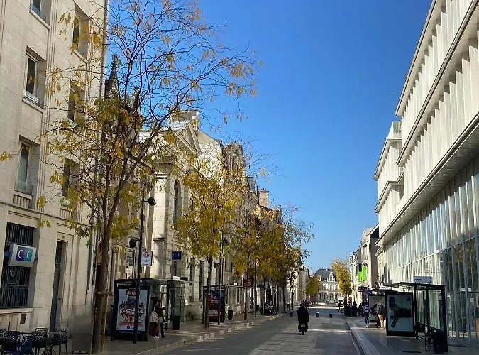 1Bispoitiers * Poitiers